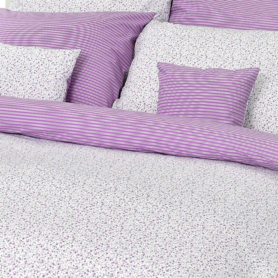 Bavlnené posteľné návliečky Kvietok pruh fialový