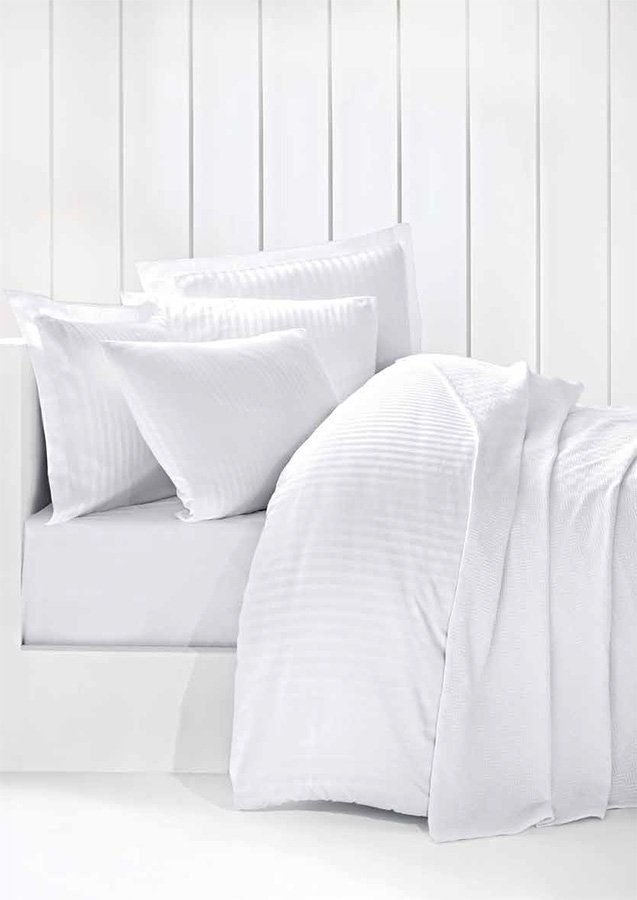 Saténové obliečky STRIPE WHITE issimo Home