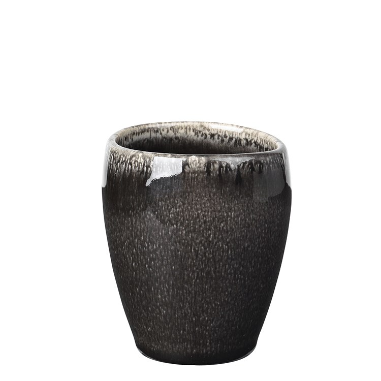 Hrnček NORDIC COAL 100 ml P:6,5 cm V:8 cm z z kameniny v tmavej farbe, Broste