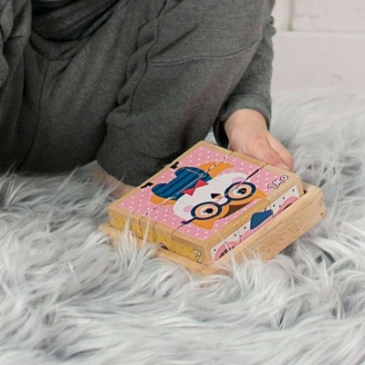 Skladacie edukačné drevené kocky v krabičke Akuku ZOO 9 ks