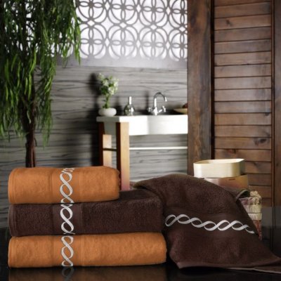 UTERÁK ROYAL CHOCO KARAMEL